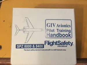 Gulfstream GIV Avionics Pilot Training Handbook, SPZ-8000,  SPZ-8400